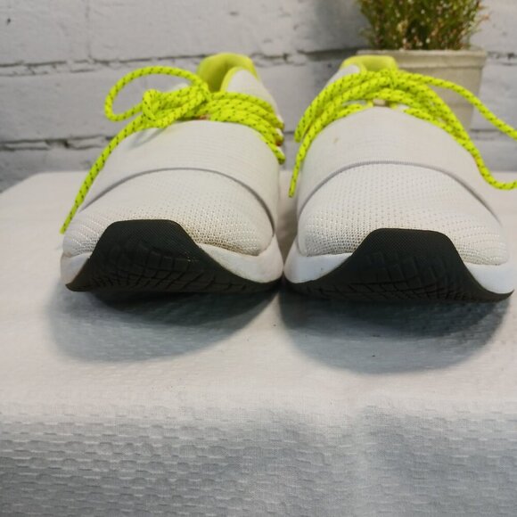 WOMENS UNDER ARMOUR CHARGED BREATH LACE SPORTSTYLE SHOES, LIKE NEW, SIZE 10 - Picture 9 of 11
